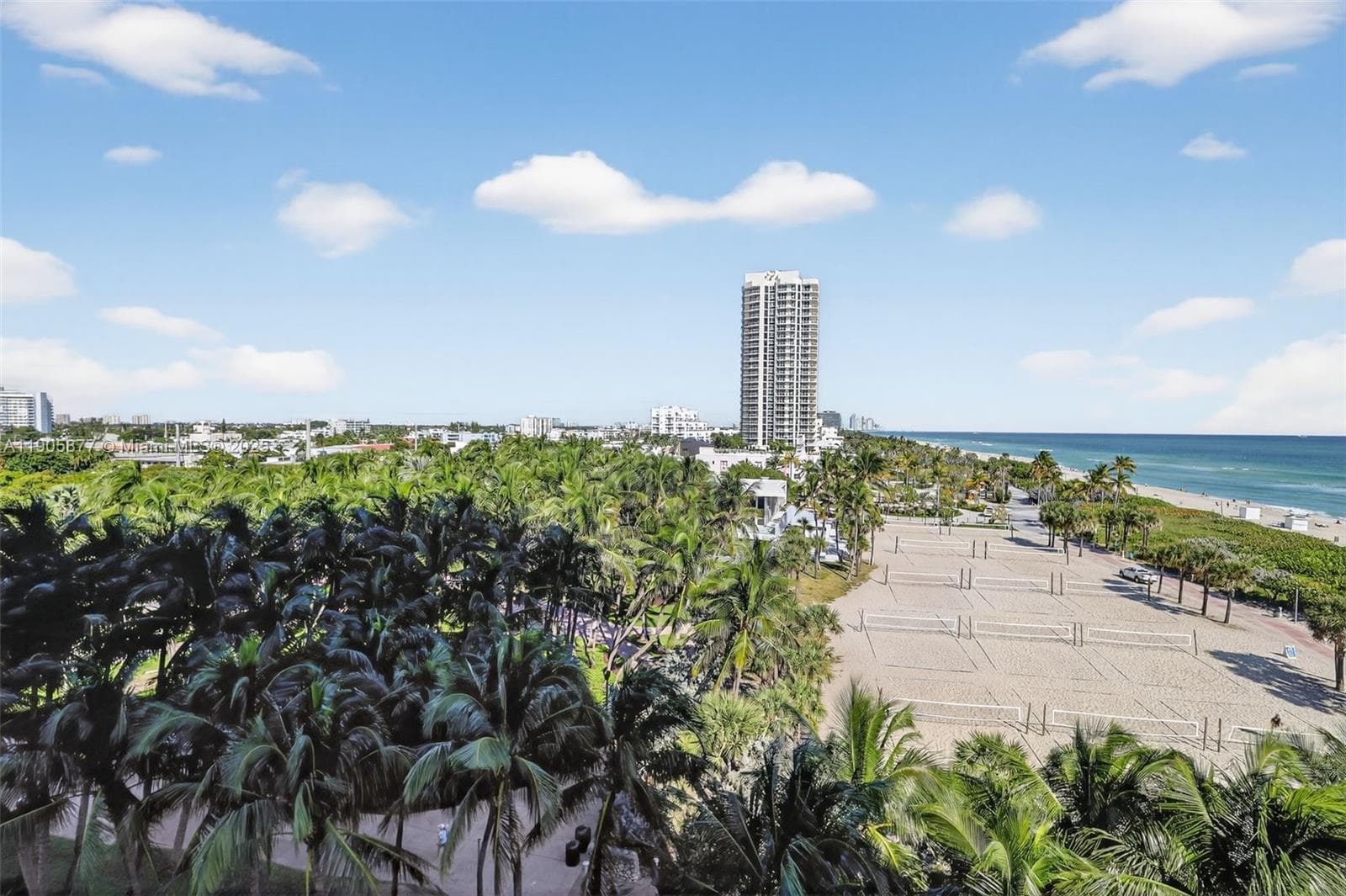 A11905877 — Miami Beach — 43