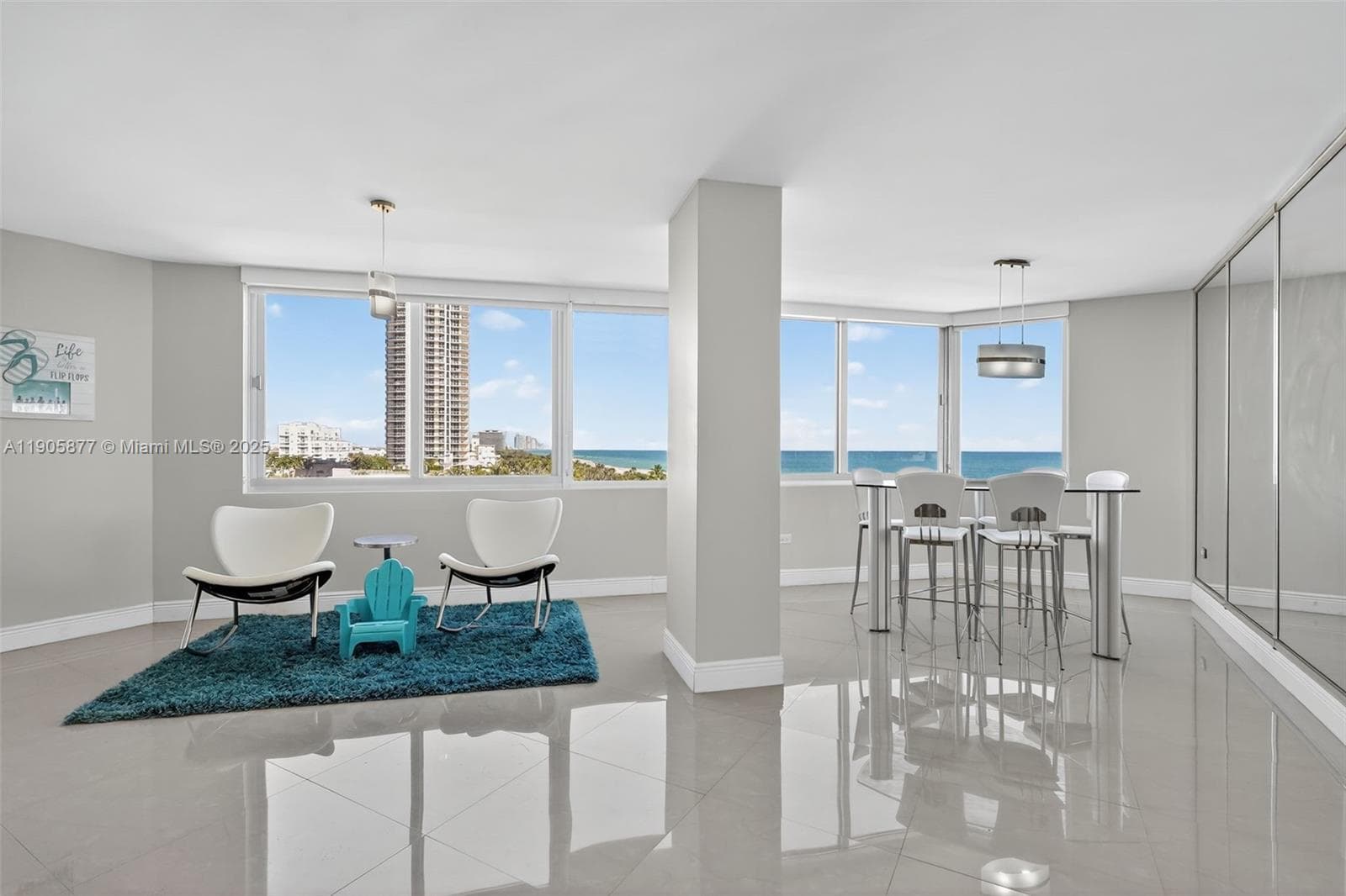 A11905877 — Miami Beach — 16