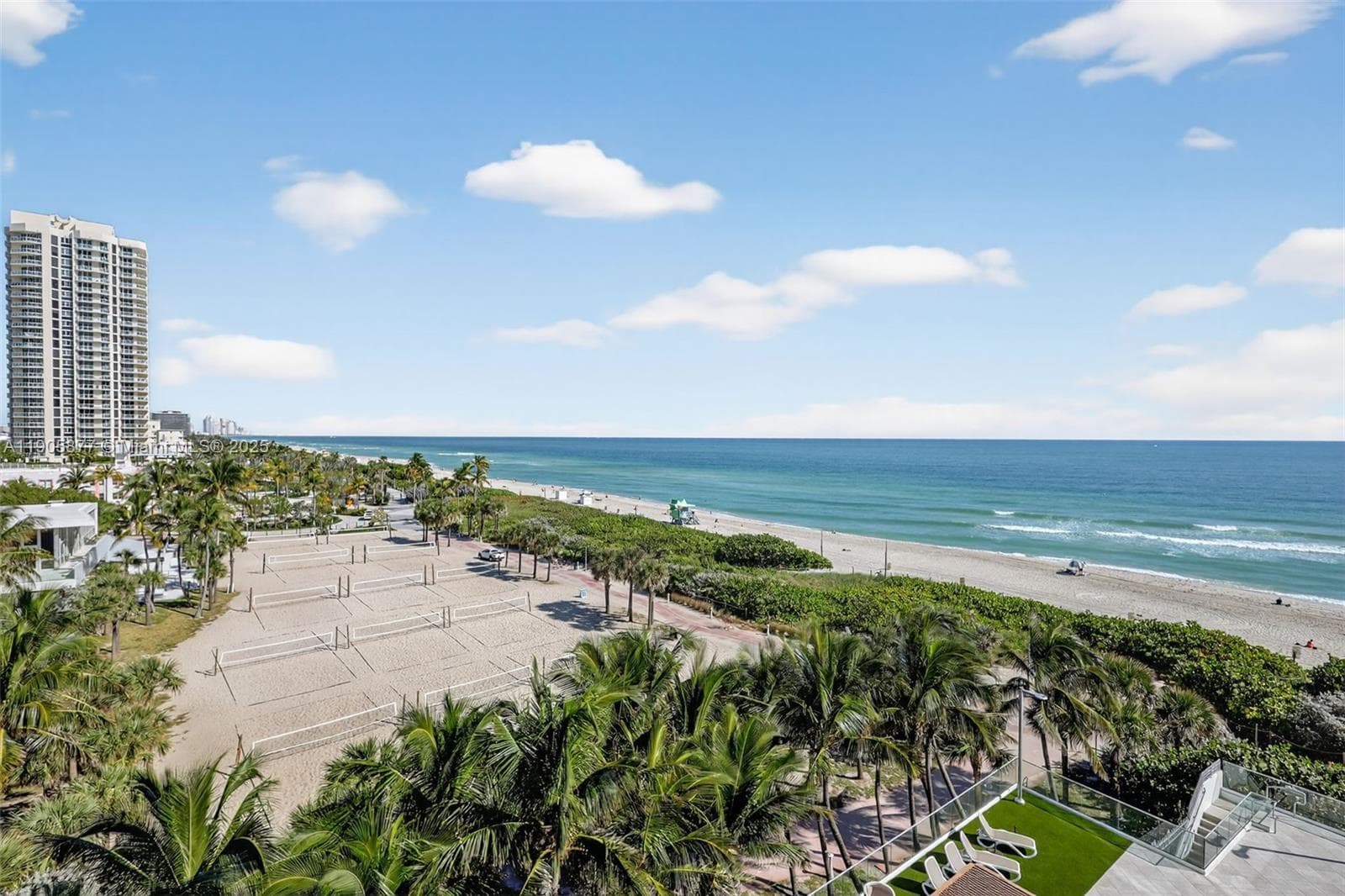A11905877 — Miami Beach — 41