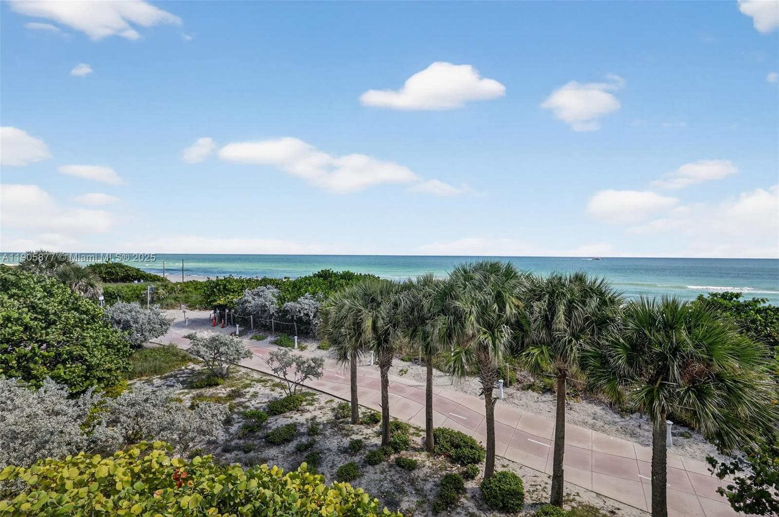 A11905877 — Miami Beach — 64