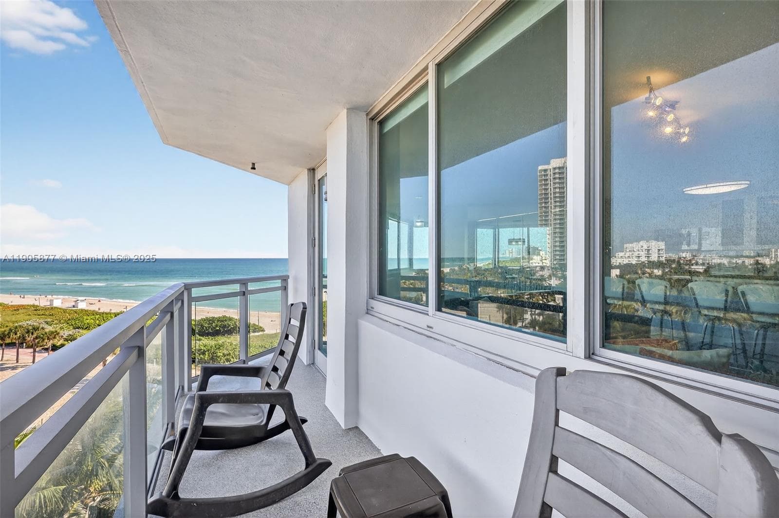 A11905877 — Miami Beach — 39