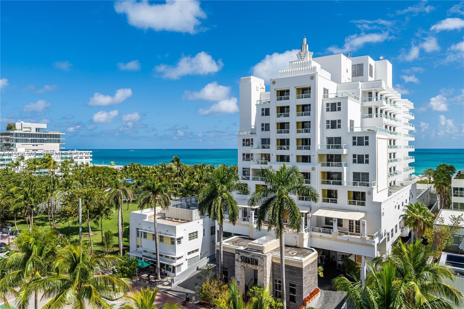 A11906475 — Miami Beach — 38