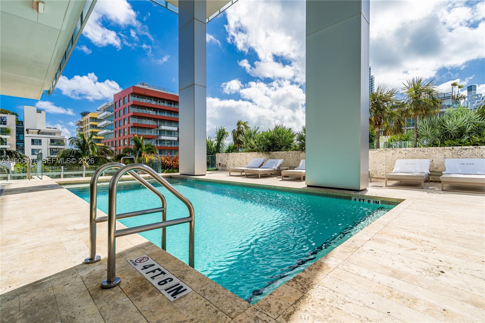 A11906475 — Miami Beach — 48