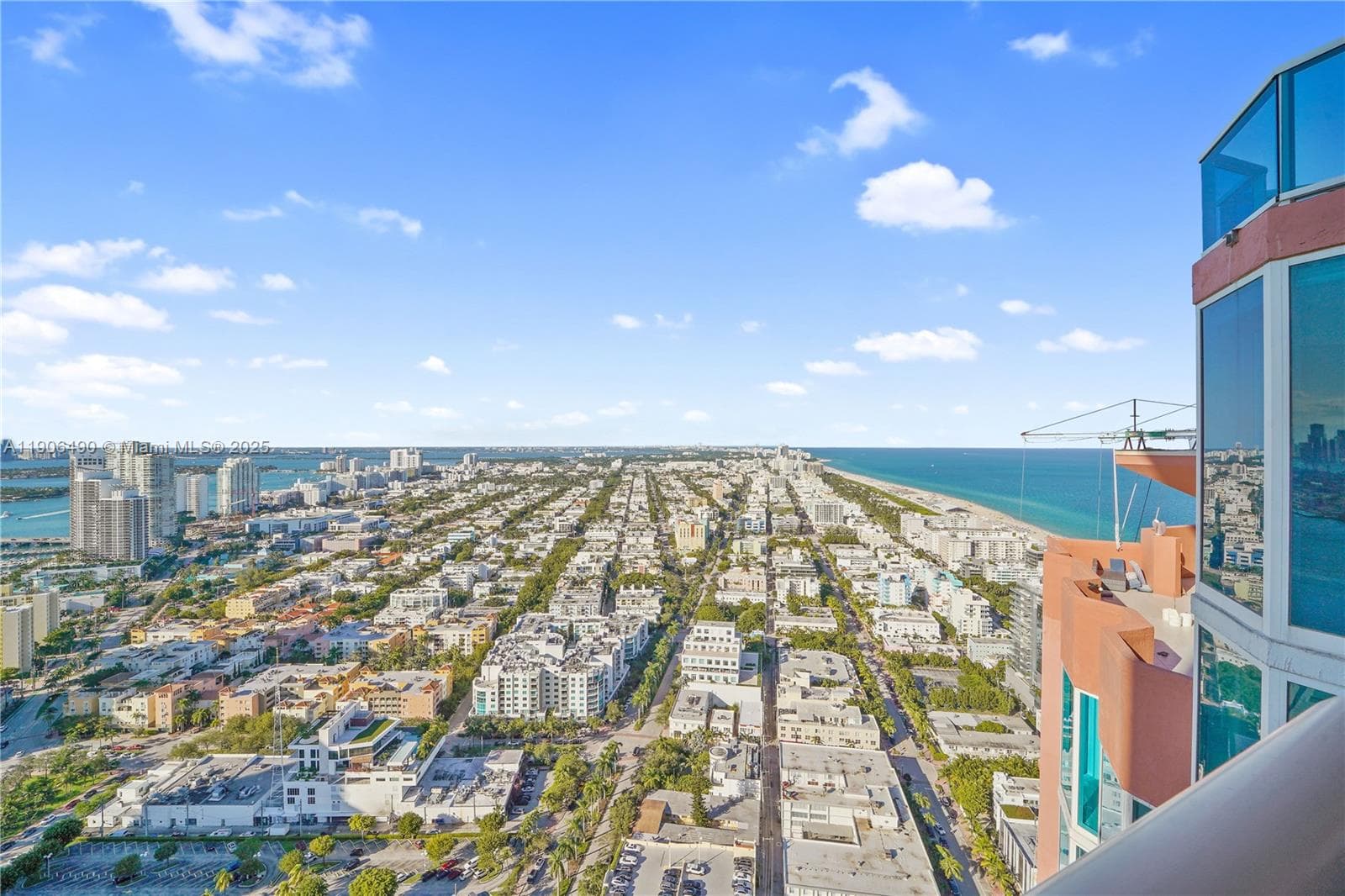 A11906490 — Miami Beach — 73