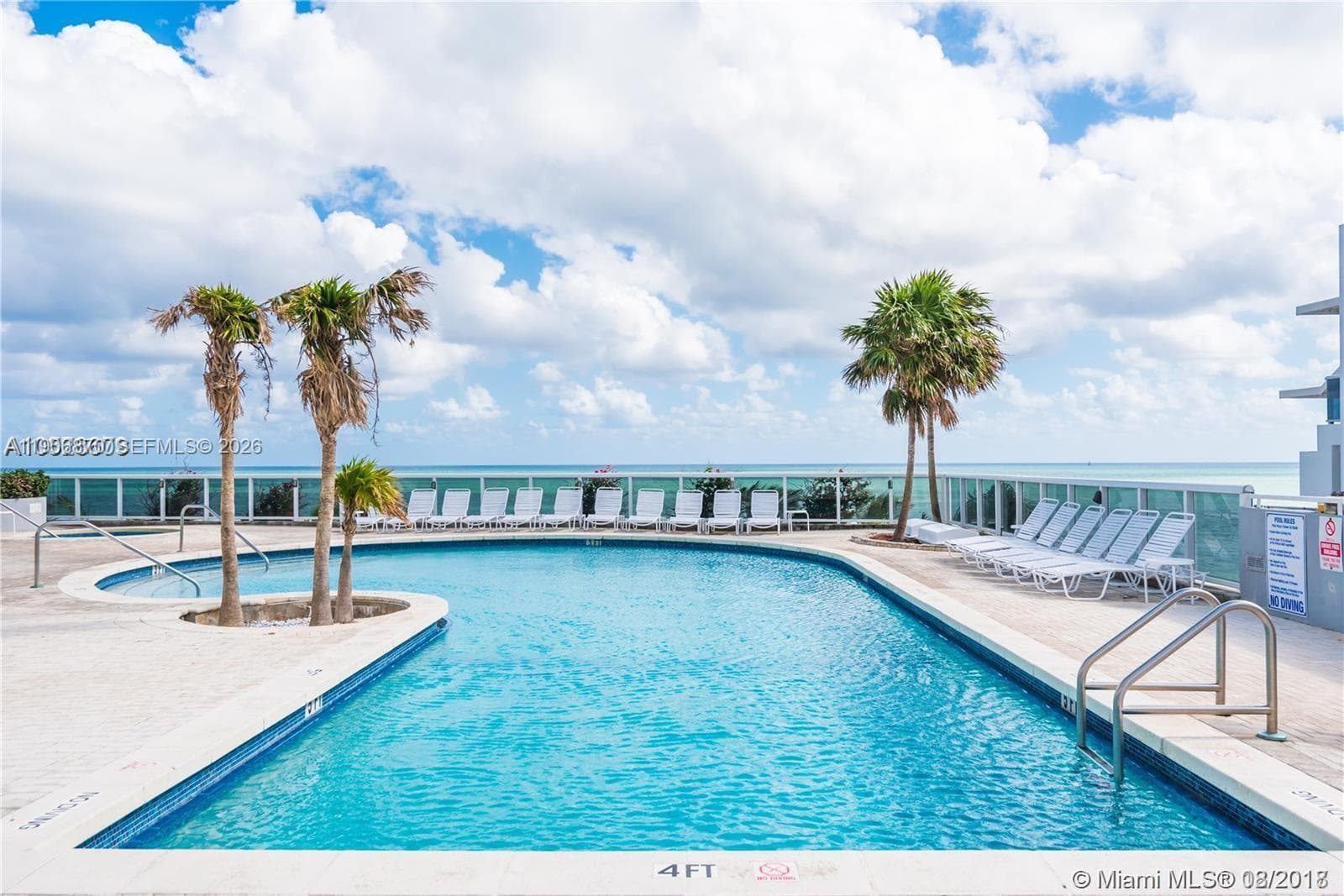 A11906870 — Miami Beach — 37