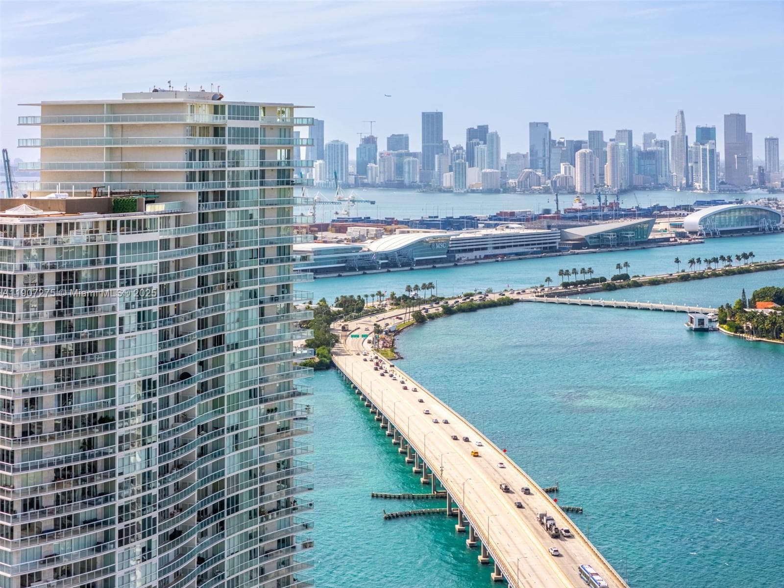 A11907275 — Miami Beach — 46