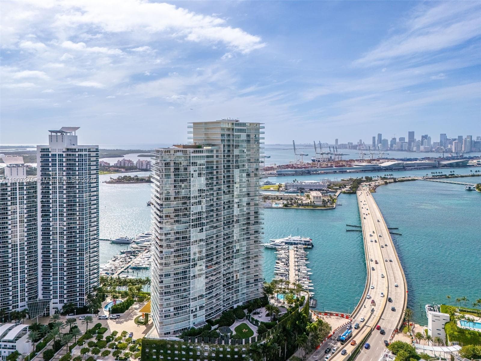 A11907275 — Miami Beach — 17