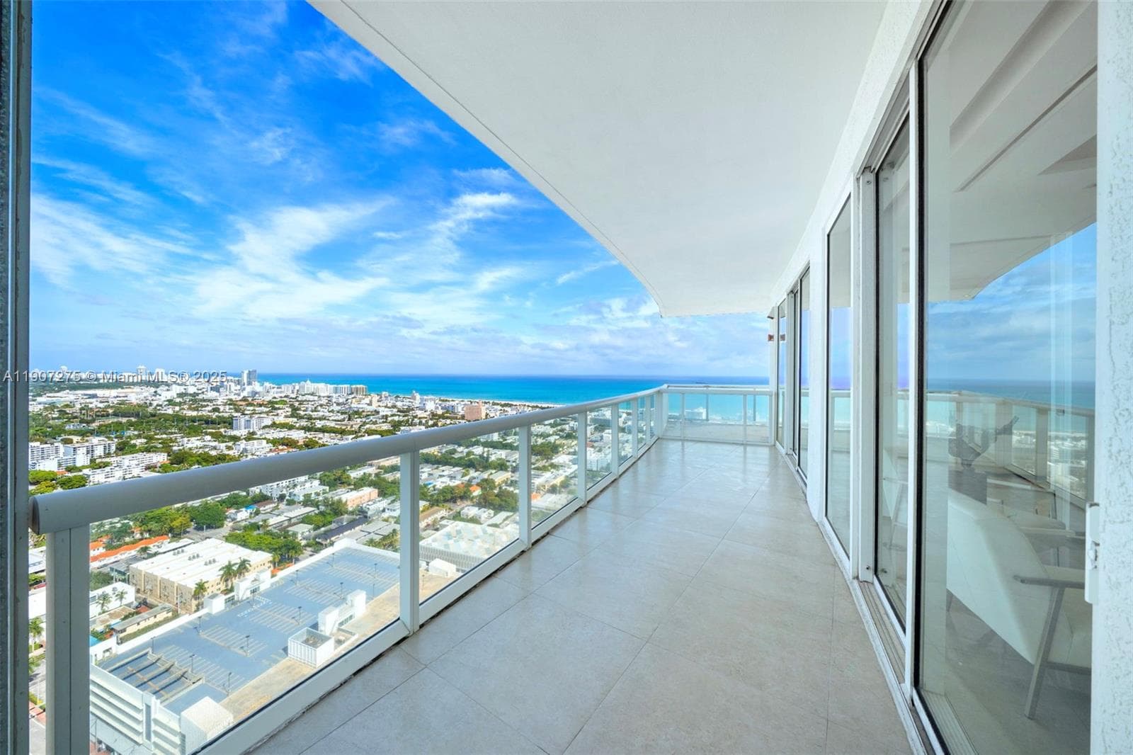 A11907275 — Miami Beach — 12