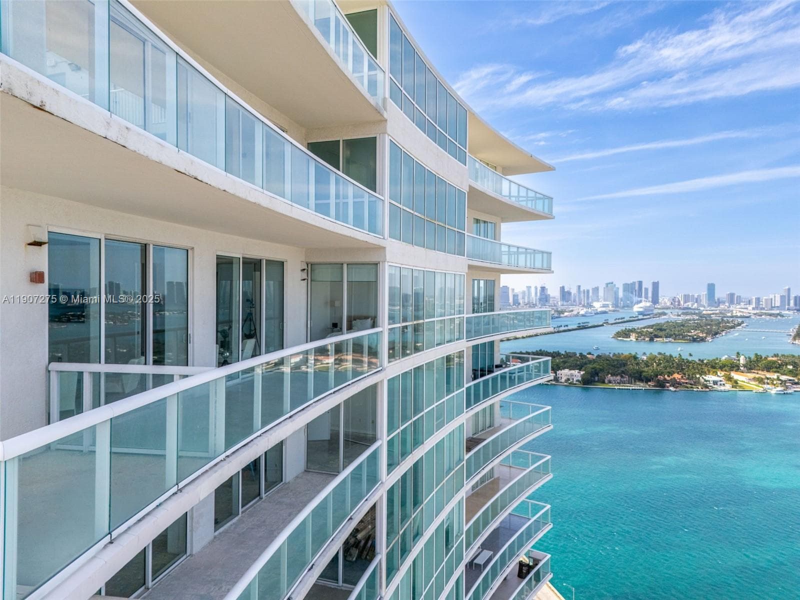 A11907275 — Miami Beach — 32