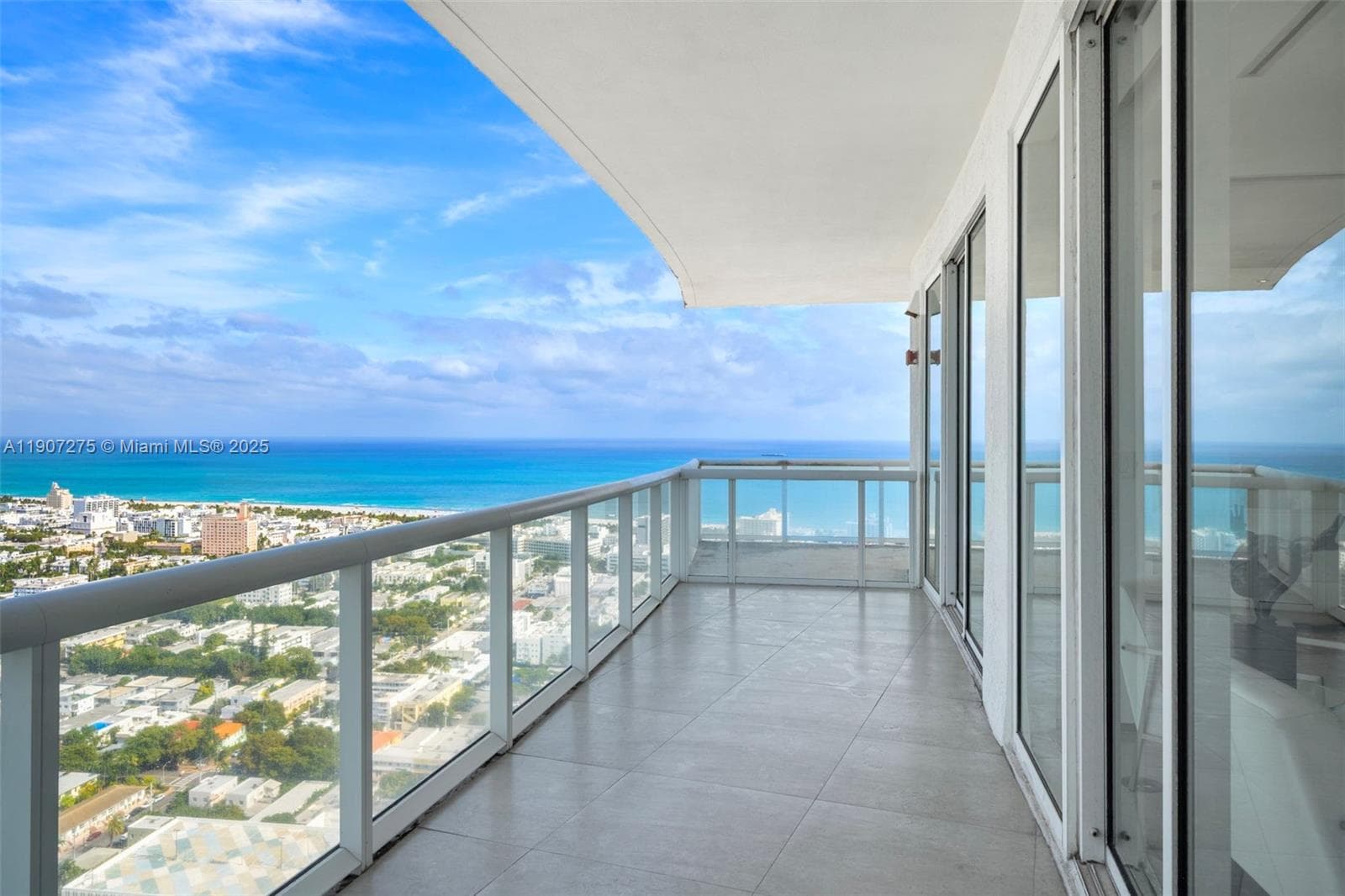 A11907275 — Miami Beach — 34