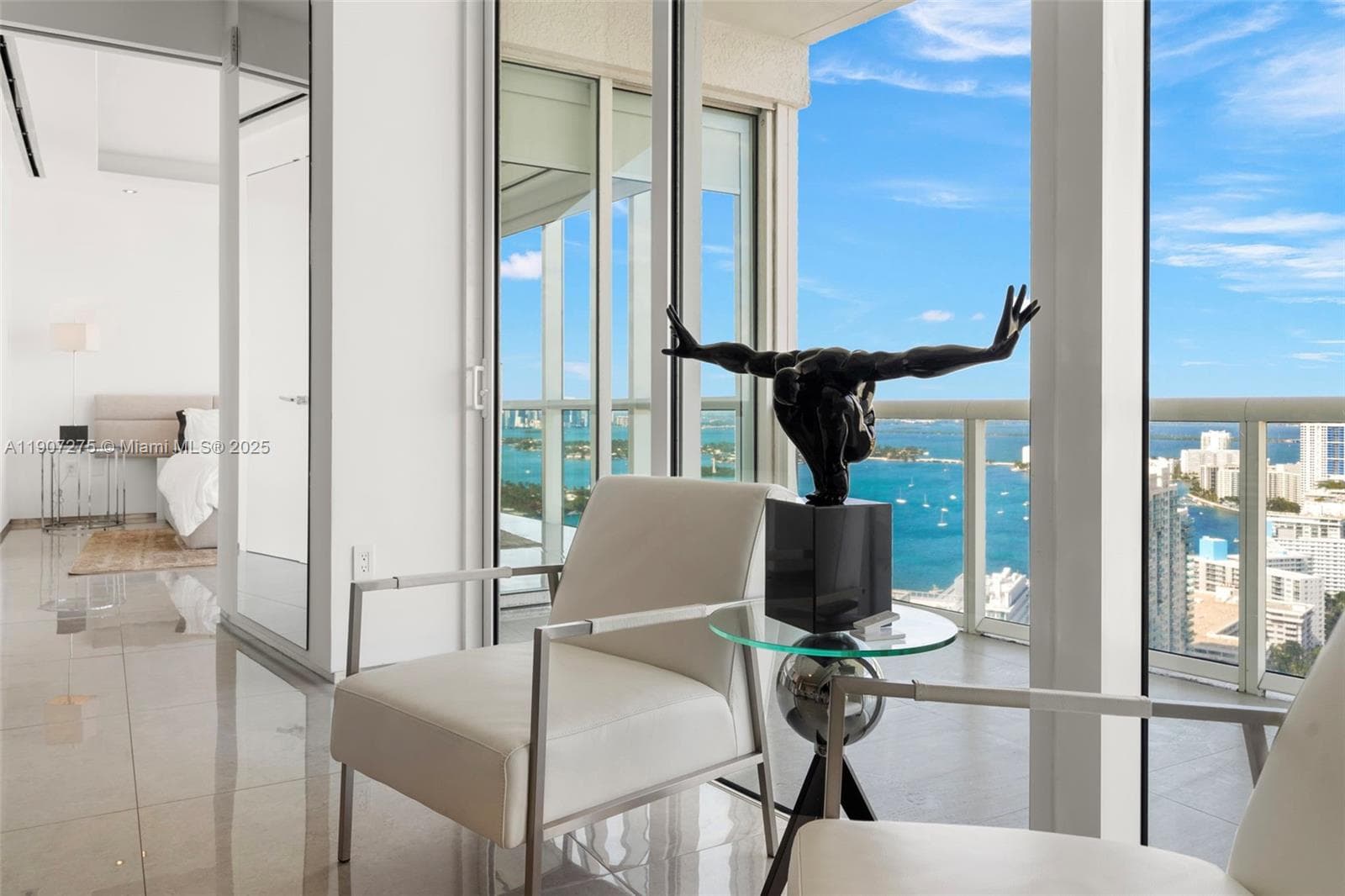 A11907275 — Miami Beach — 35