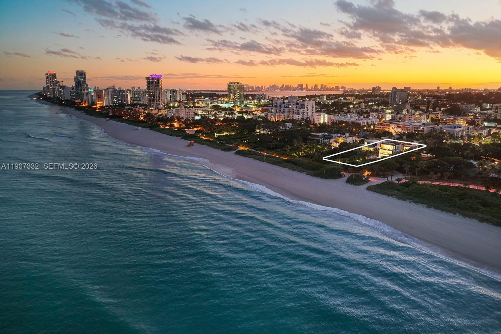 A11907332 — Miami Beach — 89