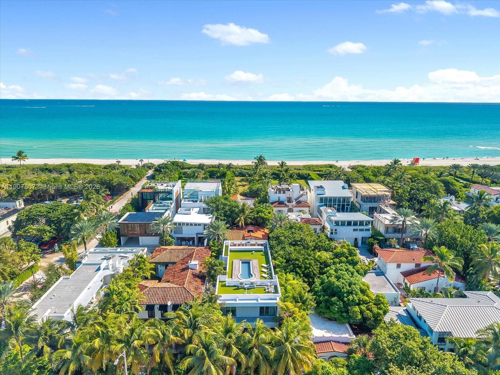 A11907507 — Miami Beach