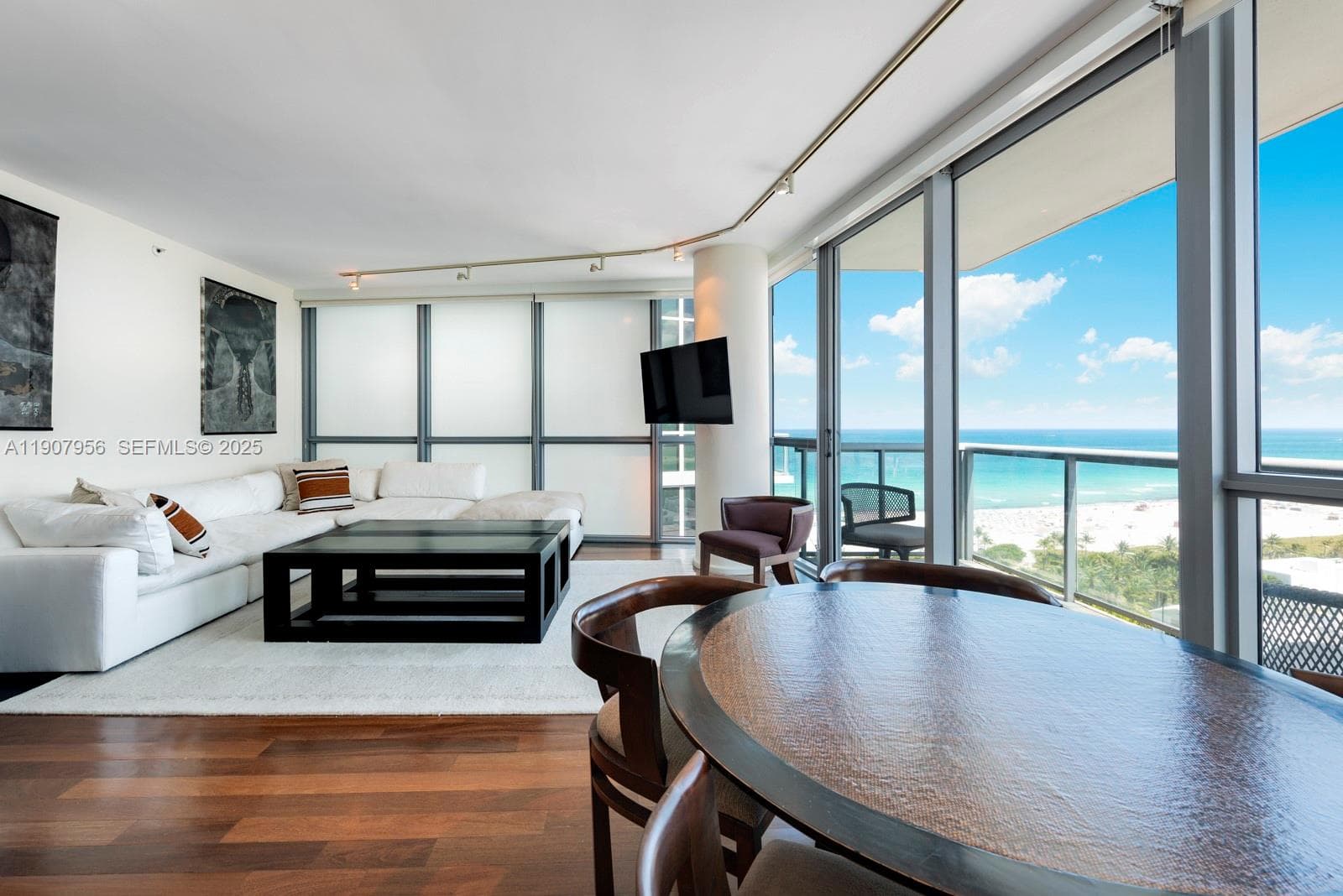 A11907956 — Miami Beach — 4