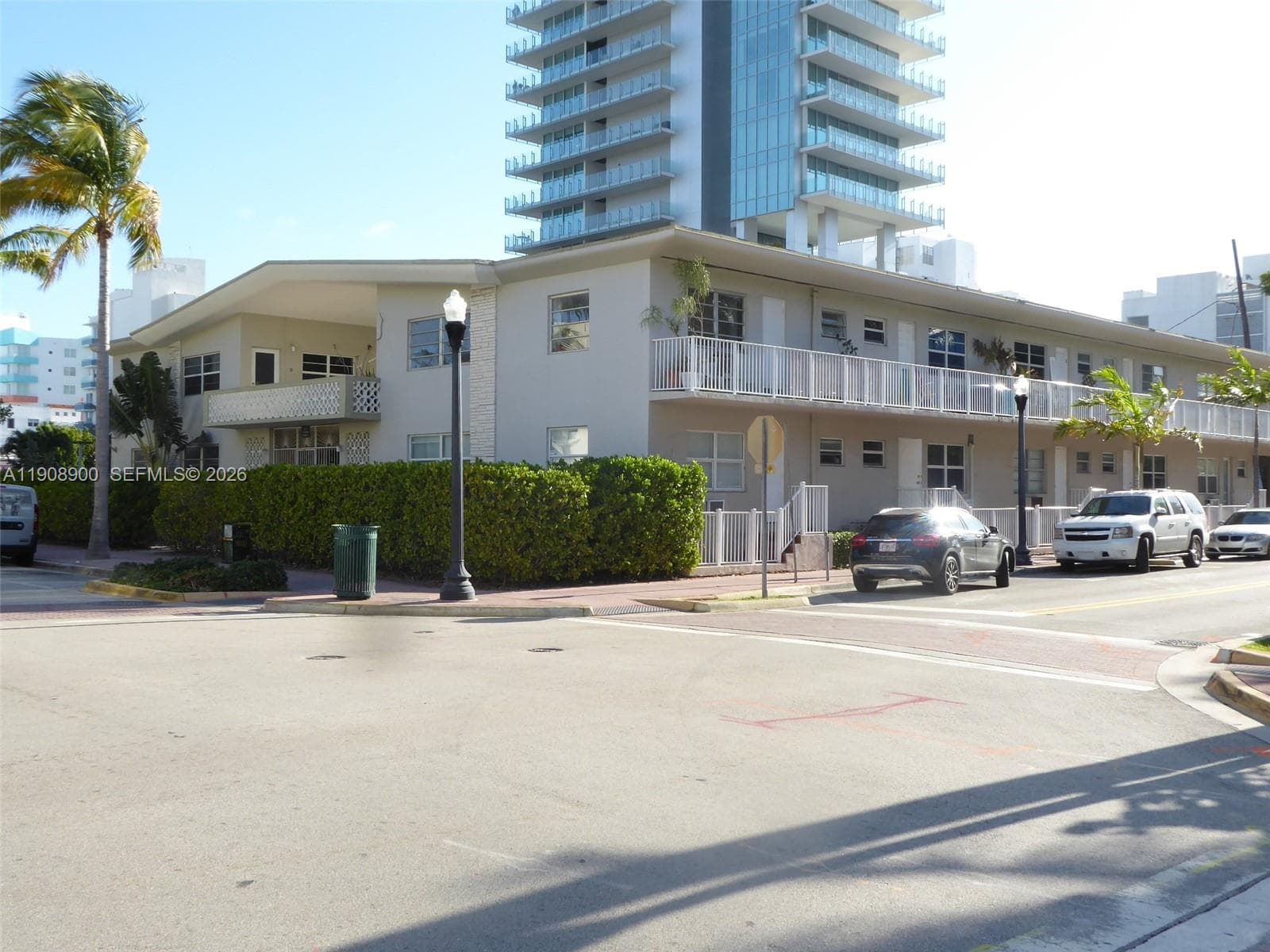 A11908900 — Miami Beach — 21