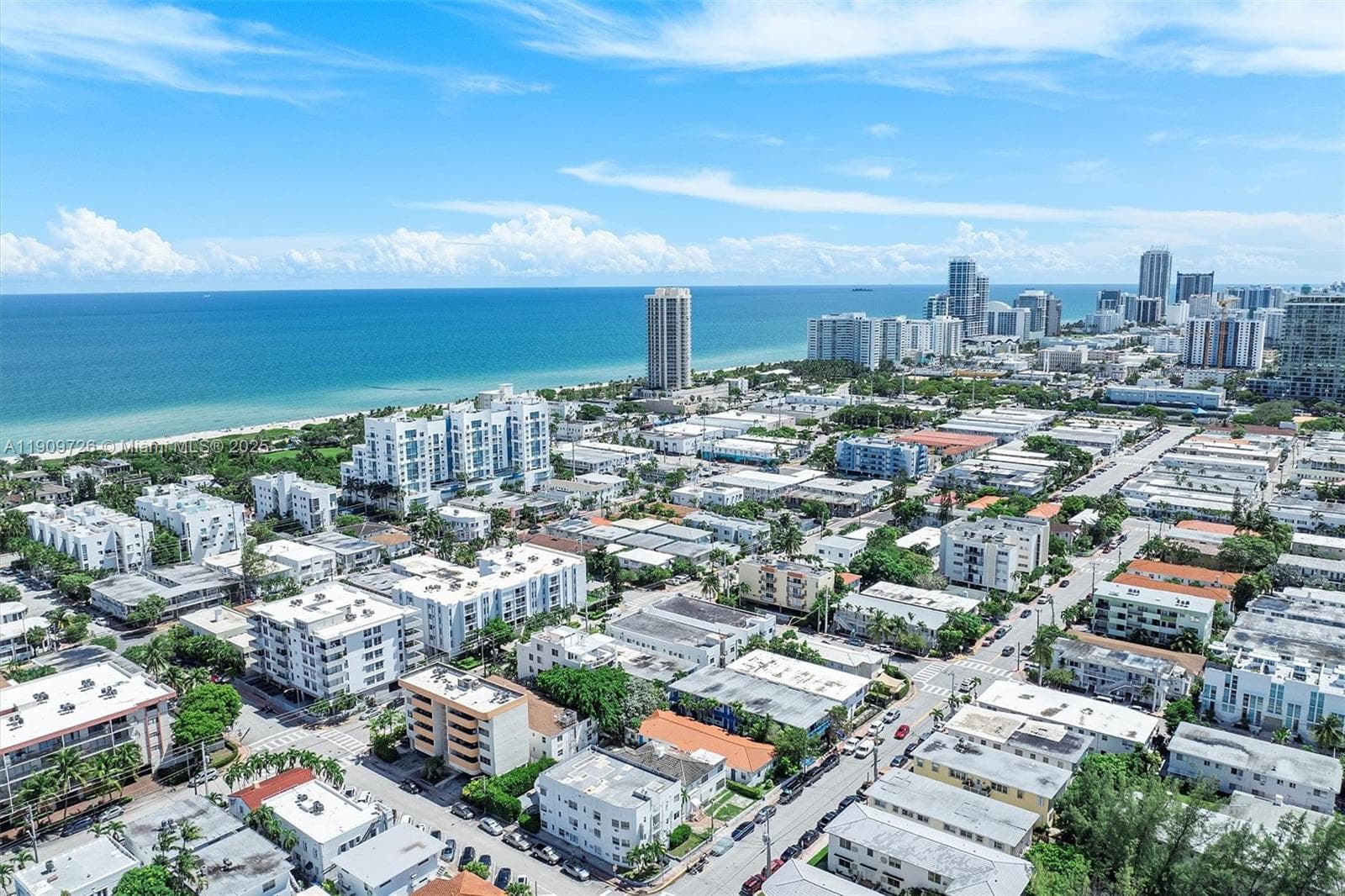 A11909726 — Miami Beach — 40