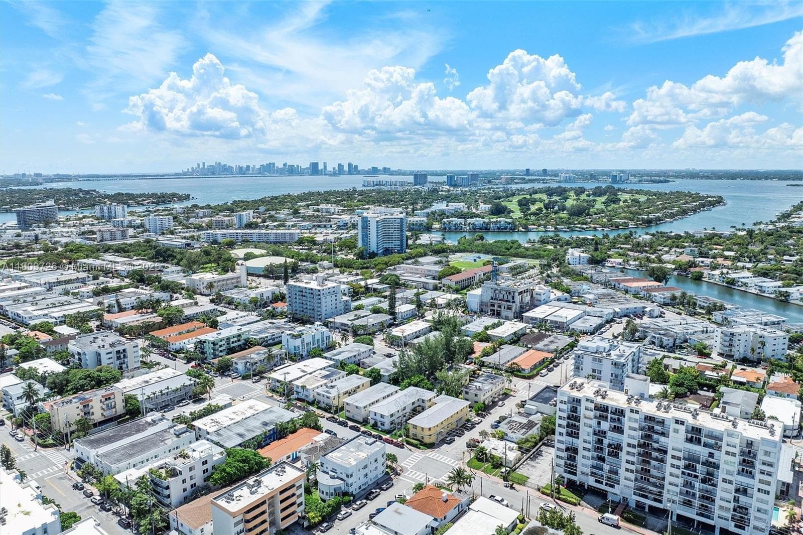 A11909726 — Miami Beach — 35