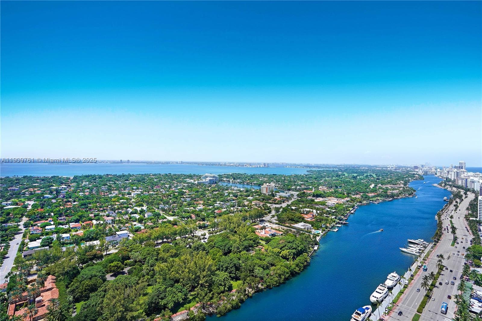 A11909761 — Miami Beach — 35