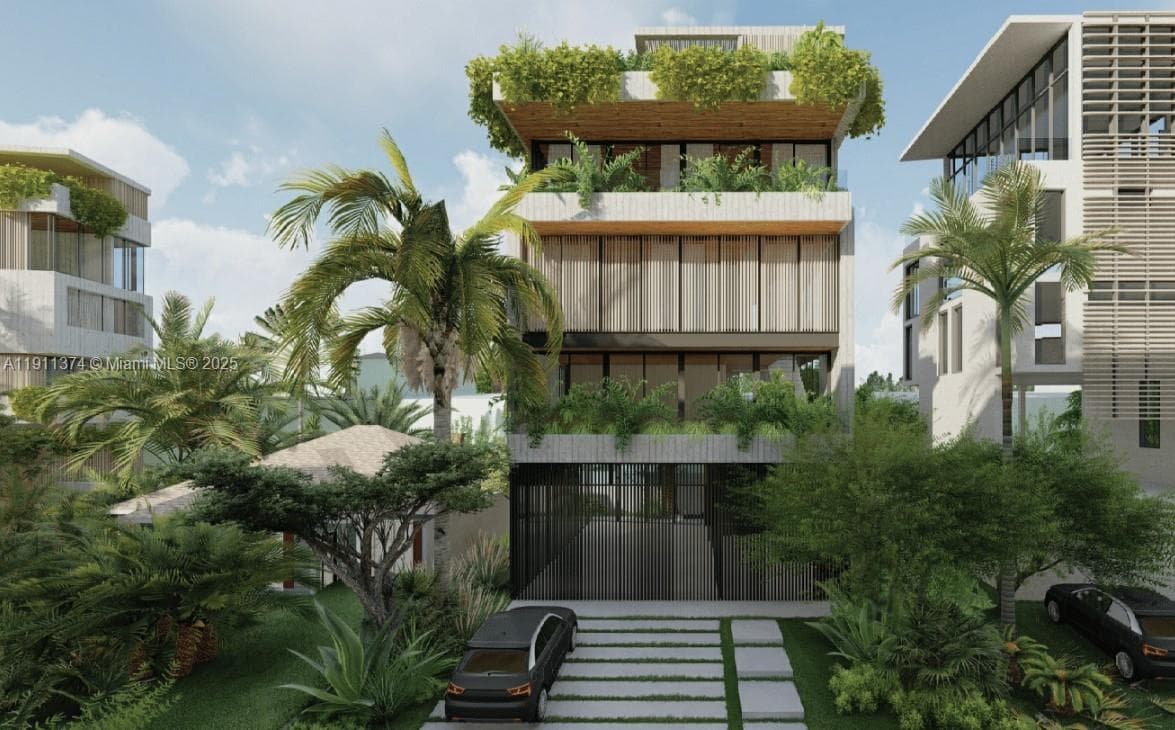 A11911374 — Miami Beach
