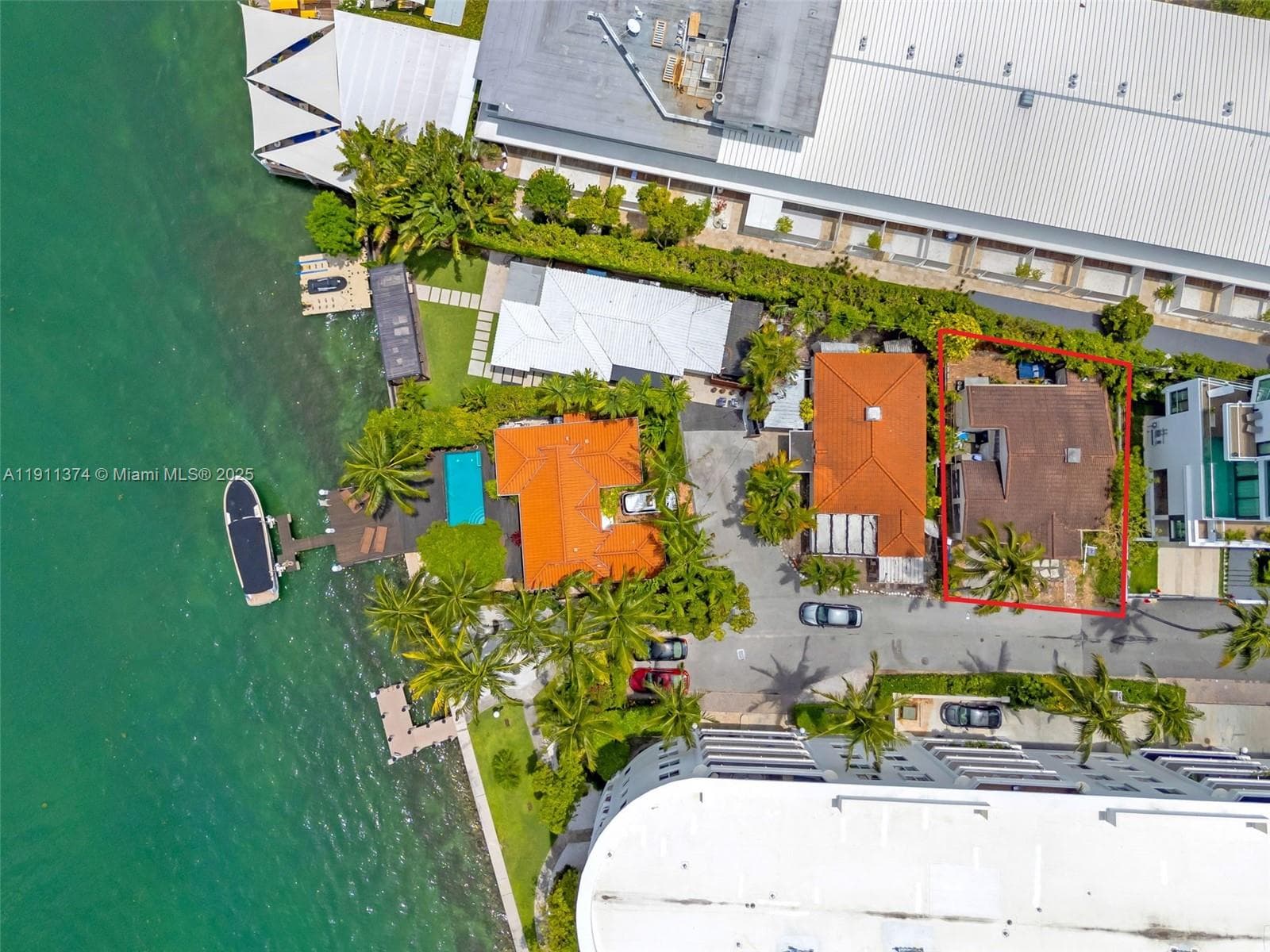 A11911374 — Miami Beach — 5