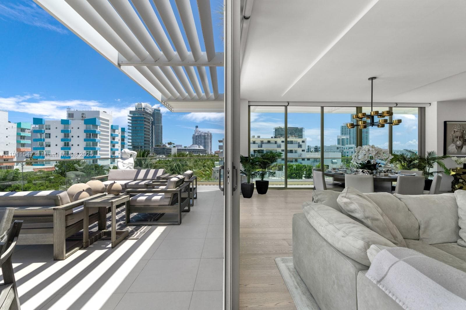 A11911547 — Miami Beach — 6