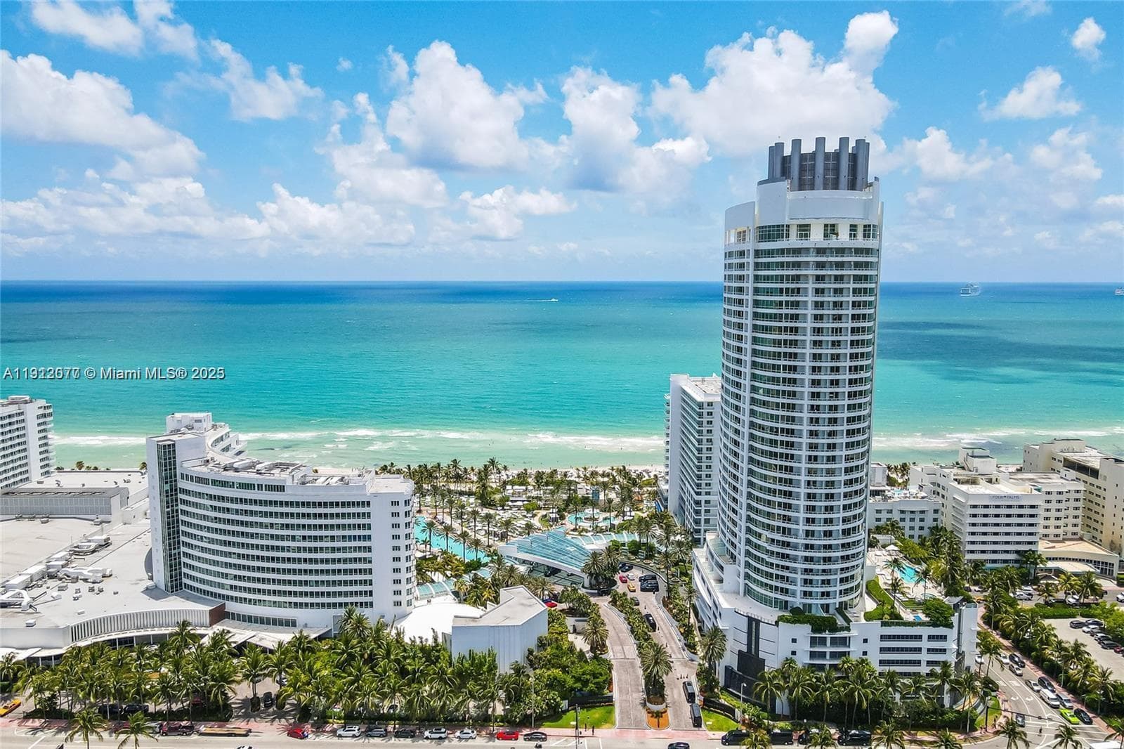 A11912077 — Miami Beach — 13