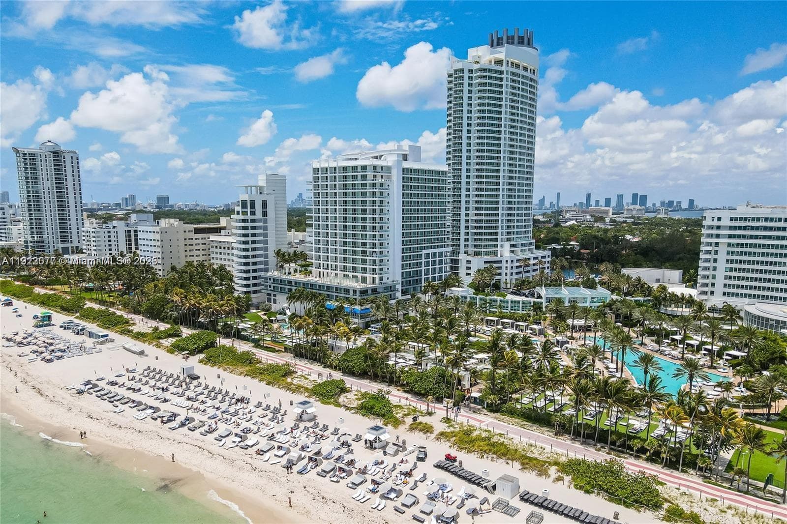 A11912077 — Miami Beach — 15