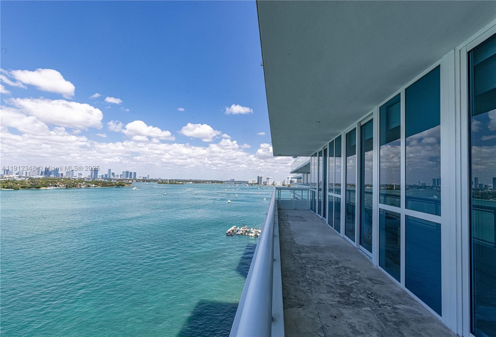 A11912348 — Miami Beach — 7