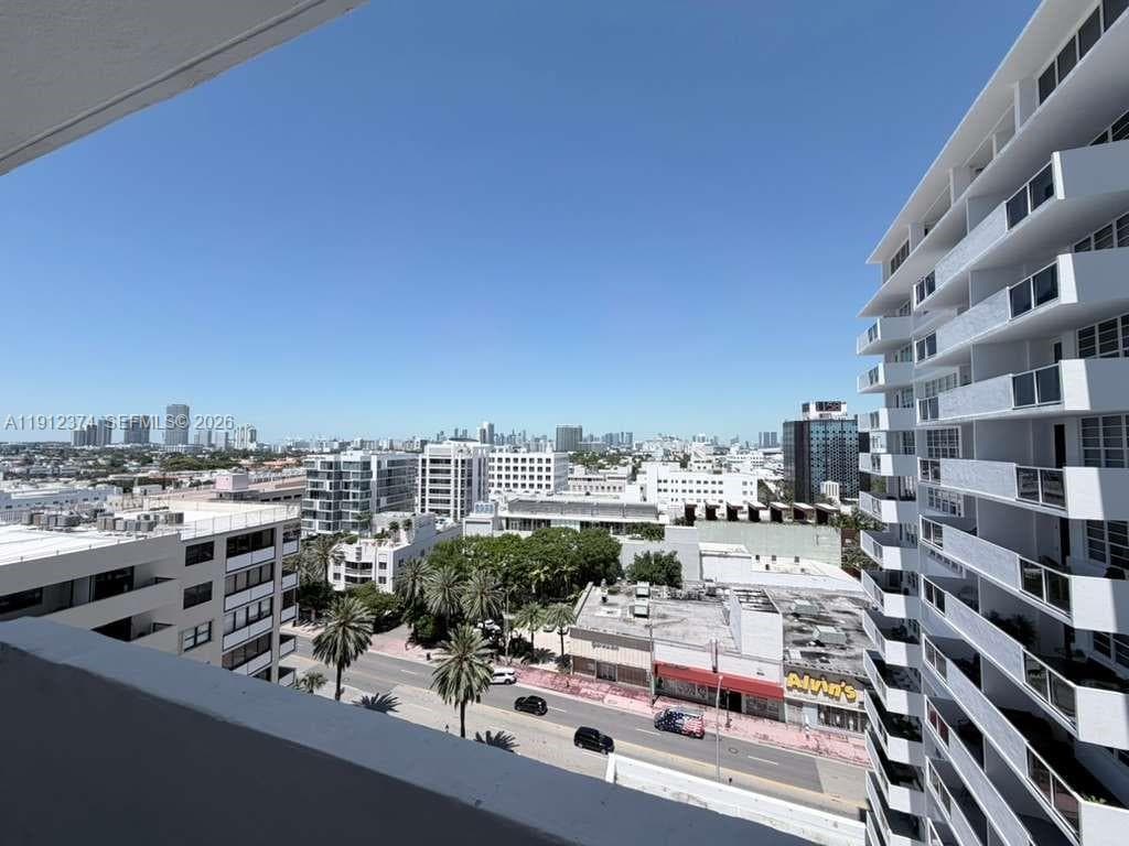 A11912374 — Miami Beach — 9