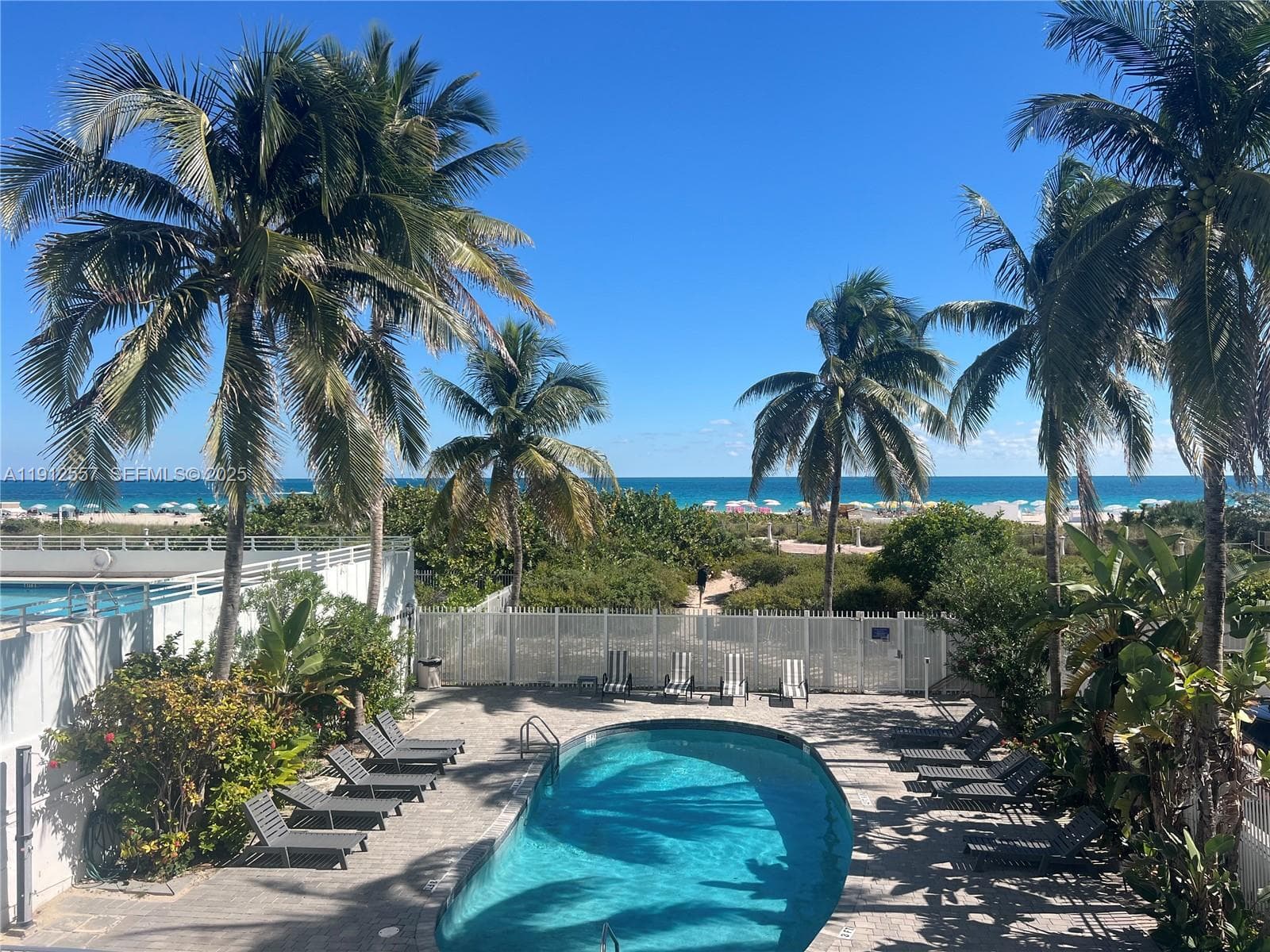 A11912557 — Miami Beach — 2