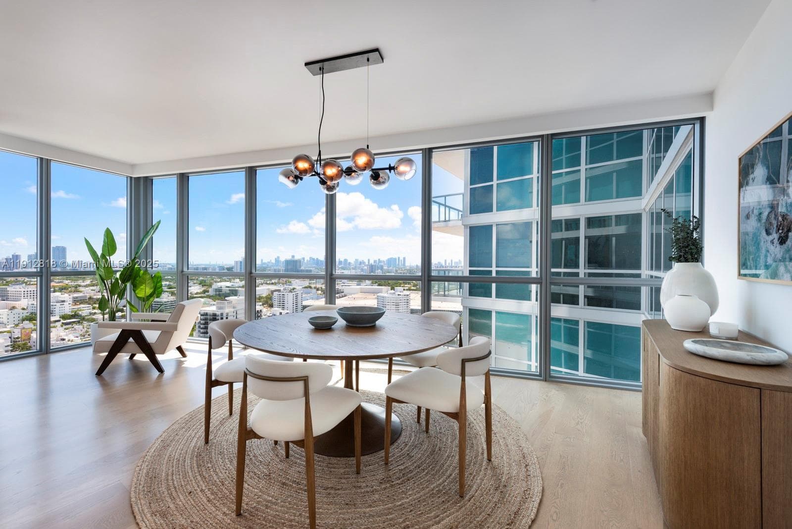 A11912818 — Miami Beach — 5