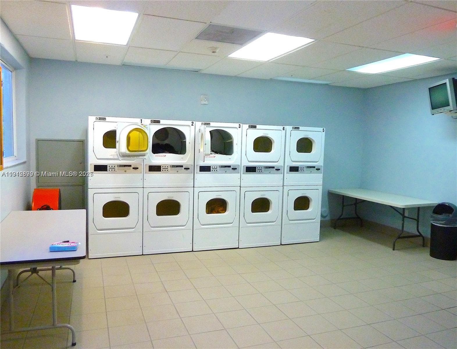 A11912899 — Miami Beach — 21
