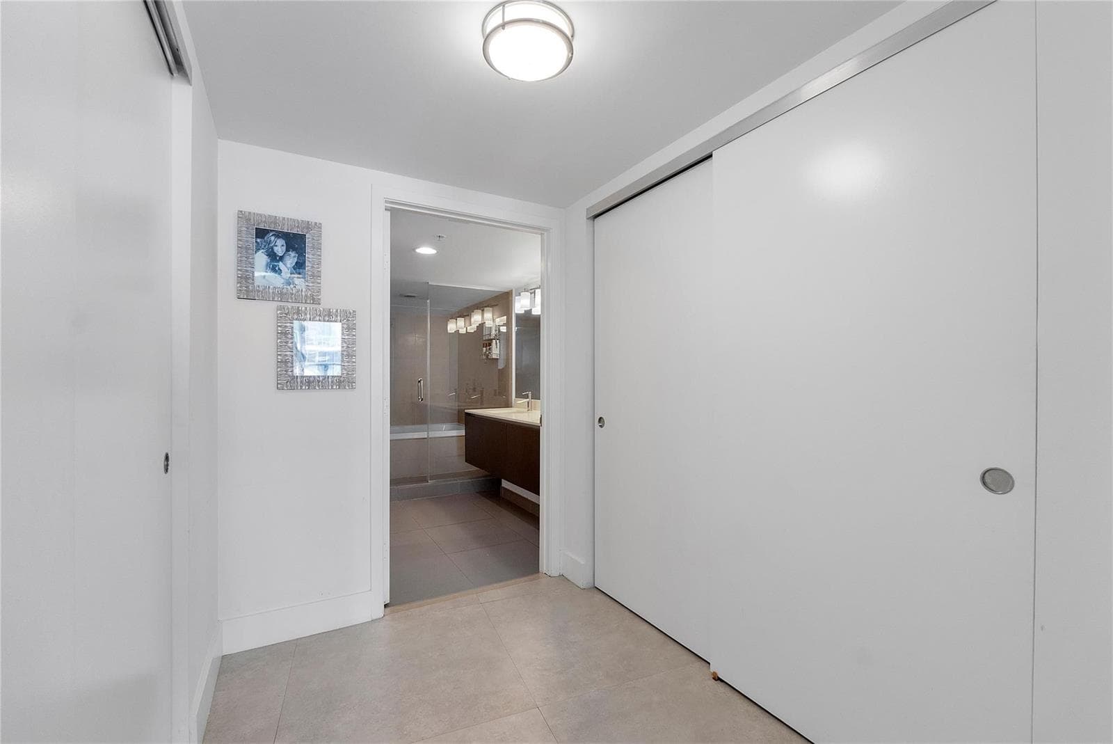 F10535177 — Miami Beach — 17