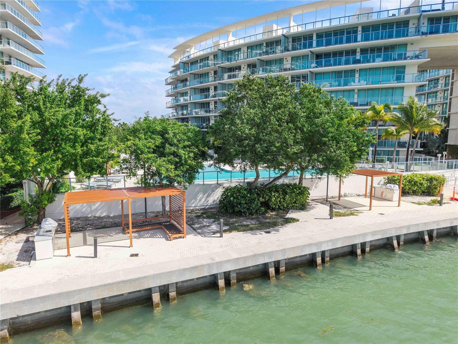 F10535177 — Miami Beach — 67