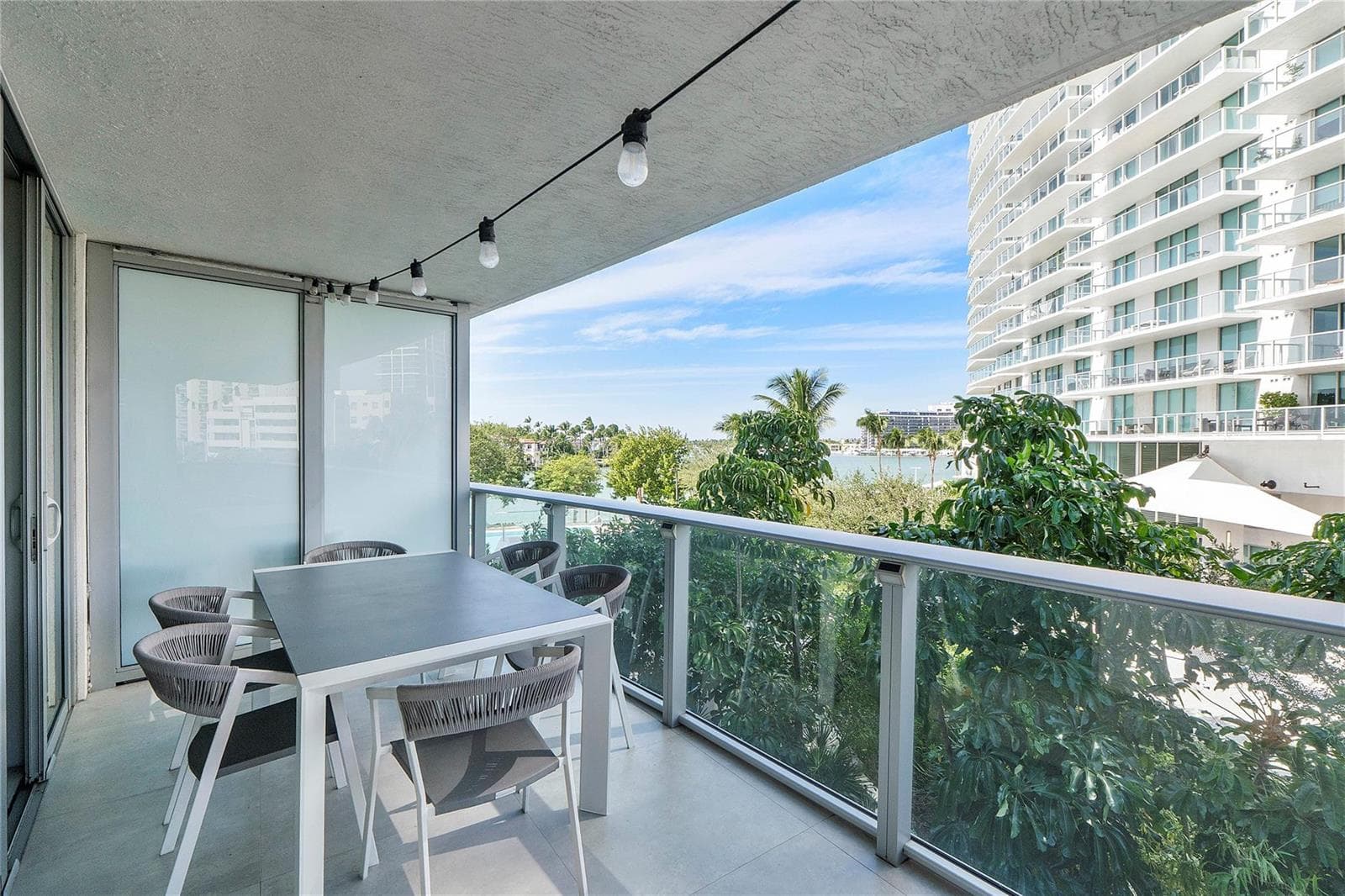 F10535177 — Miami Beach — 29