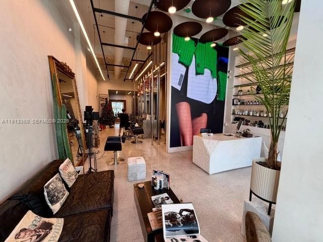 A11913350 — Miami Beach — 4