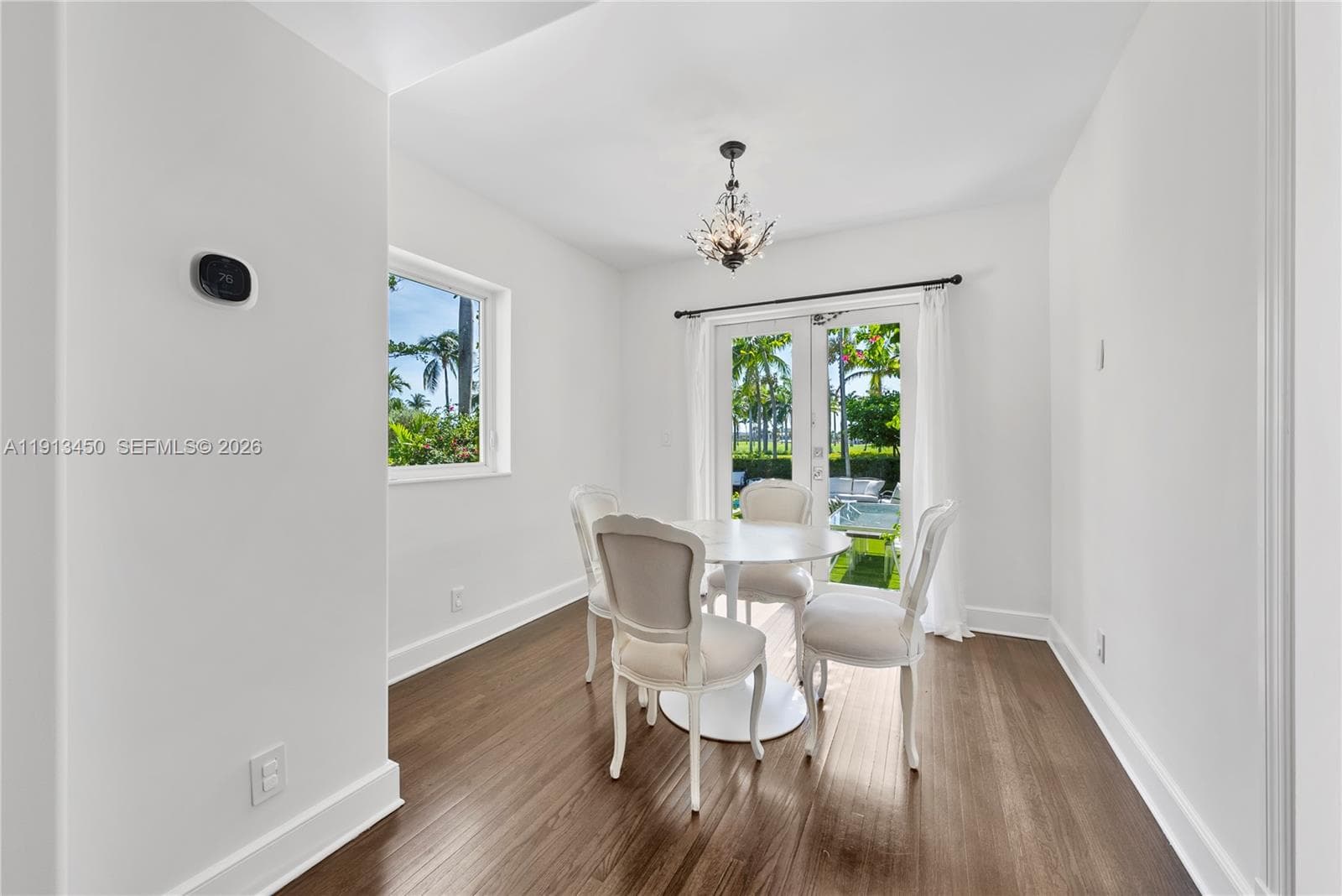 A11913450 — Miami Beach — 10