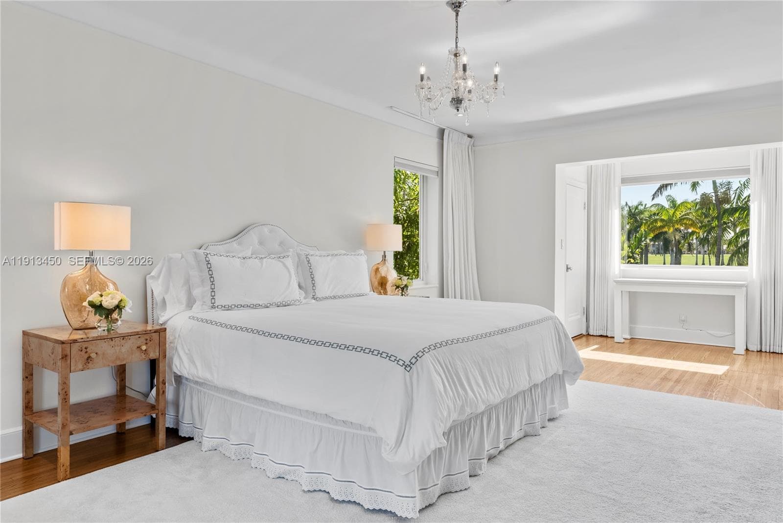 A11913450 — Miami Beach — 11