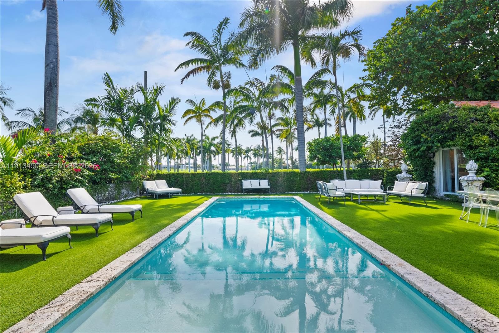 A11913450 — Miami Beach — 31