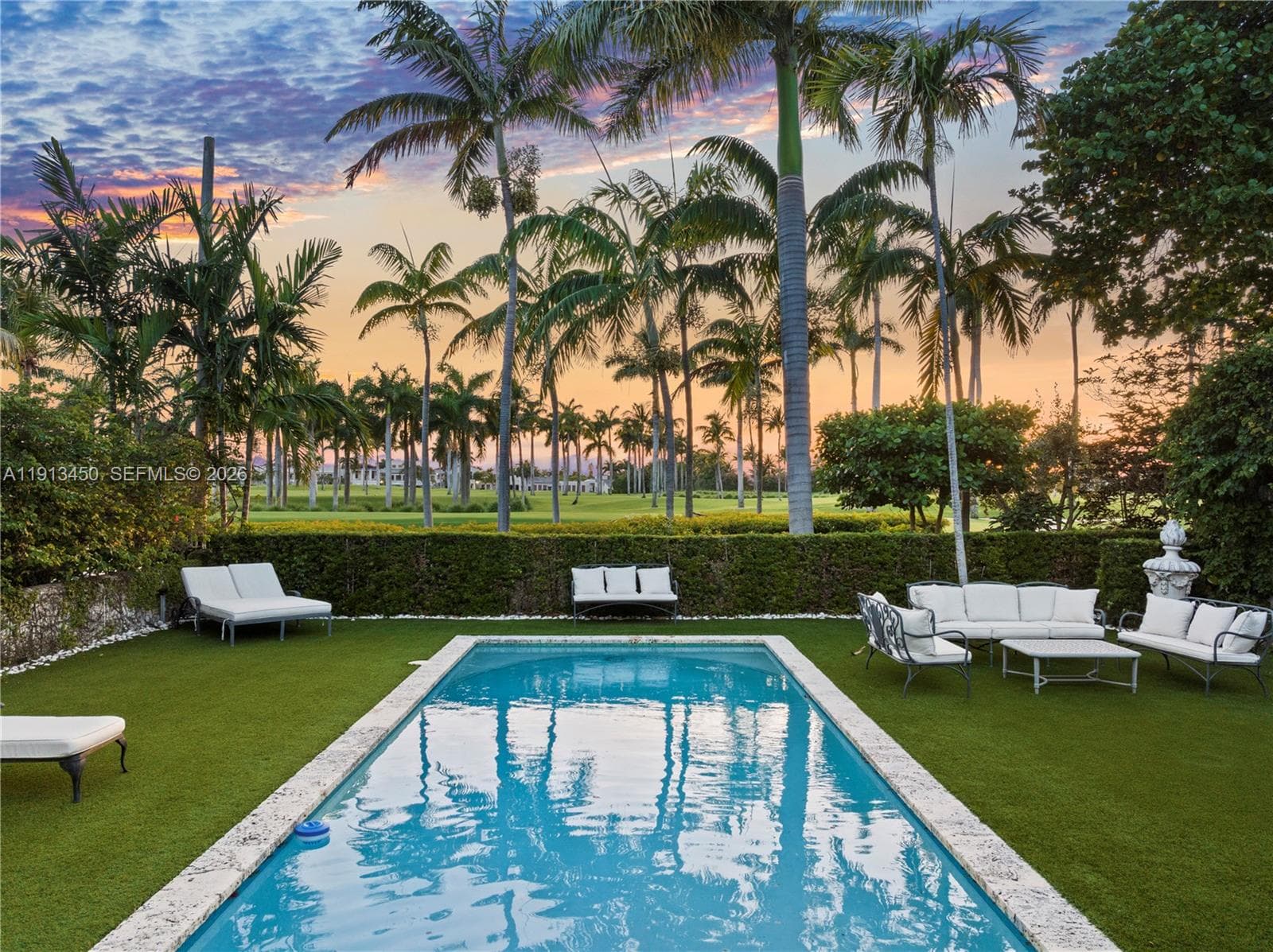 A11913450 — Miami Beach — 25
