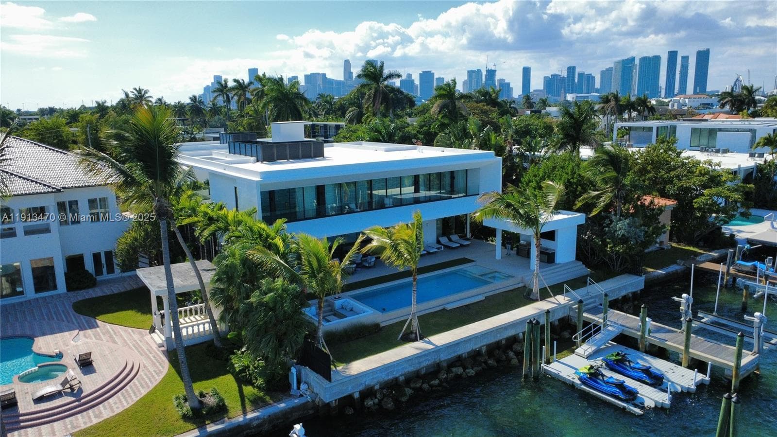 A11913470 — Miami Beach — 50