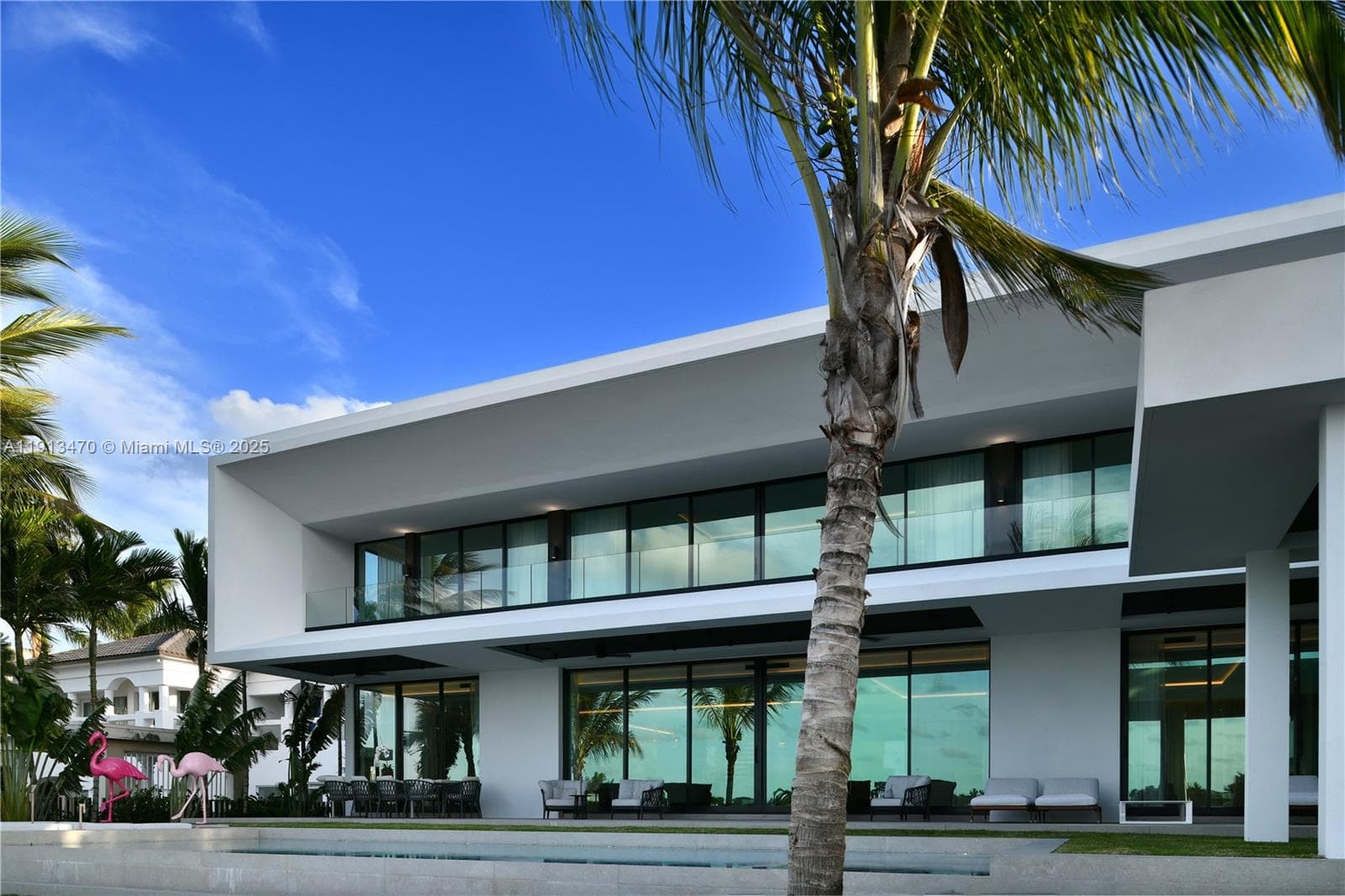 A11913470 — Miami Beach — 11