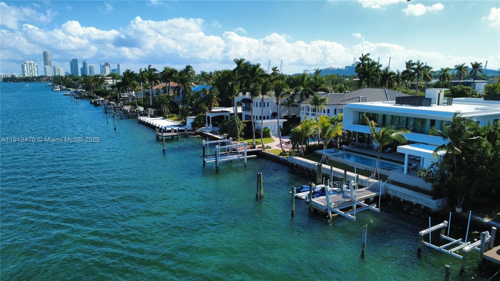 A11913470 — Miami Beach — 4