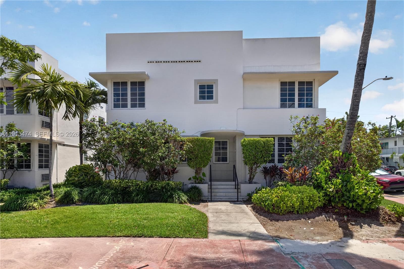 A11913474 — Miami Beach — 37