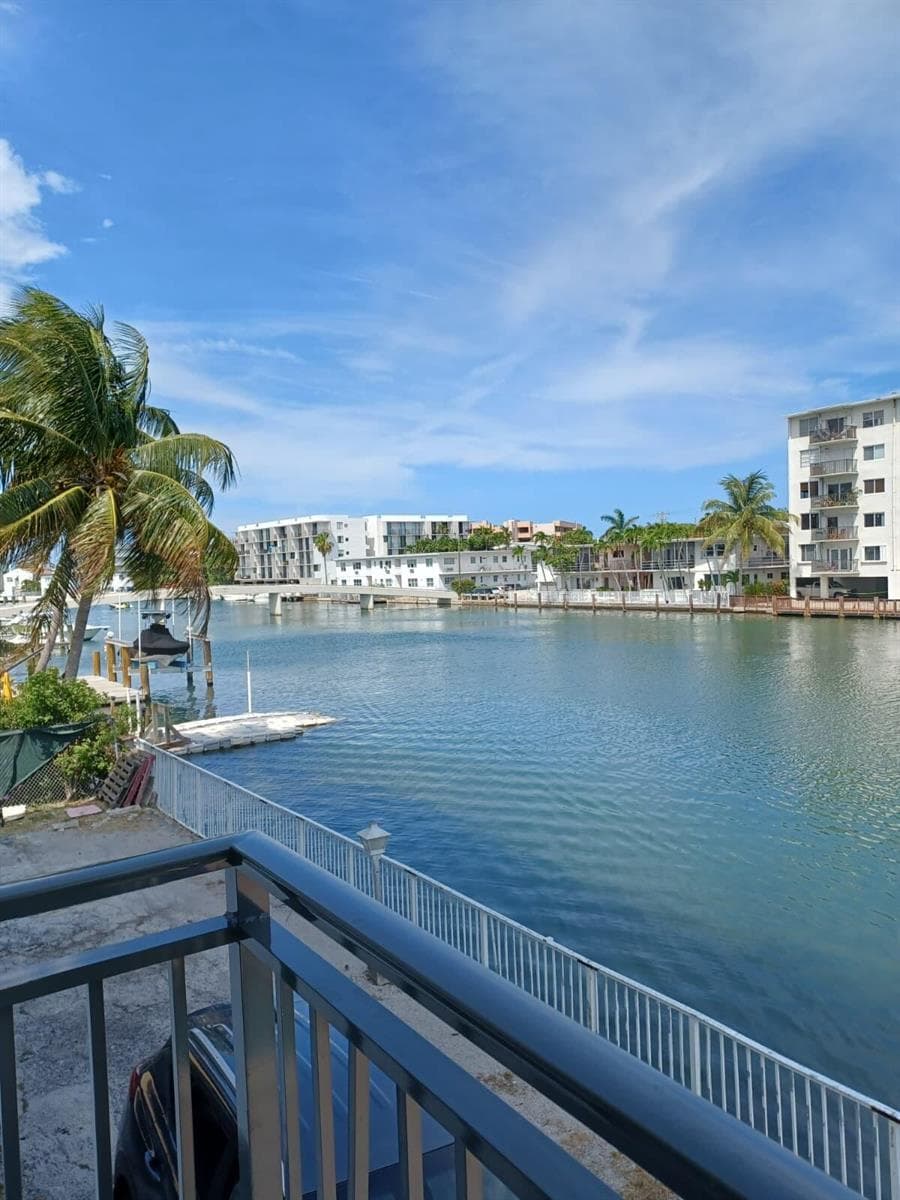 F10536726 — Miami Beach — 7