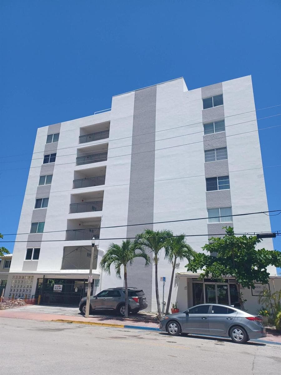 F10536726 — Miami Beach