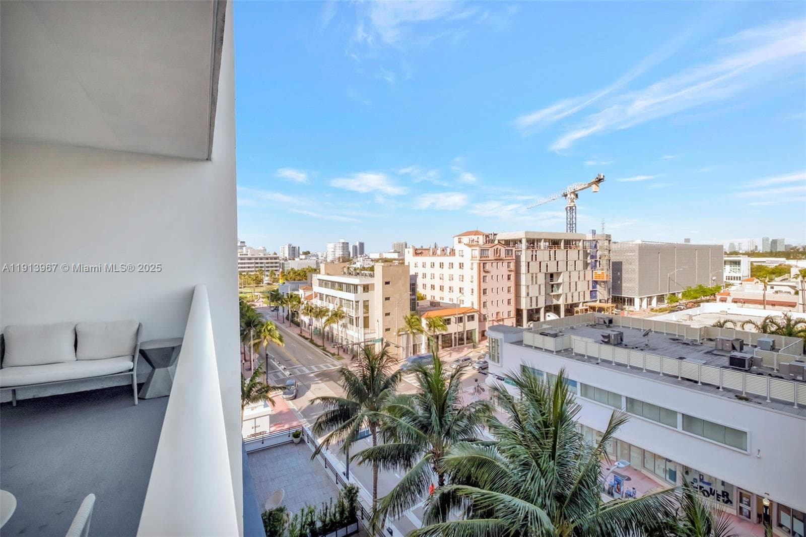 A11913967 — Miami Beach — 2