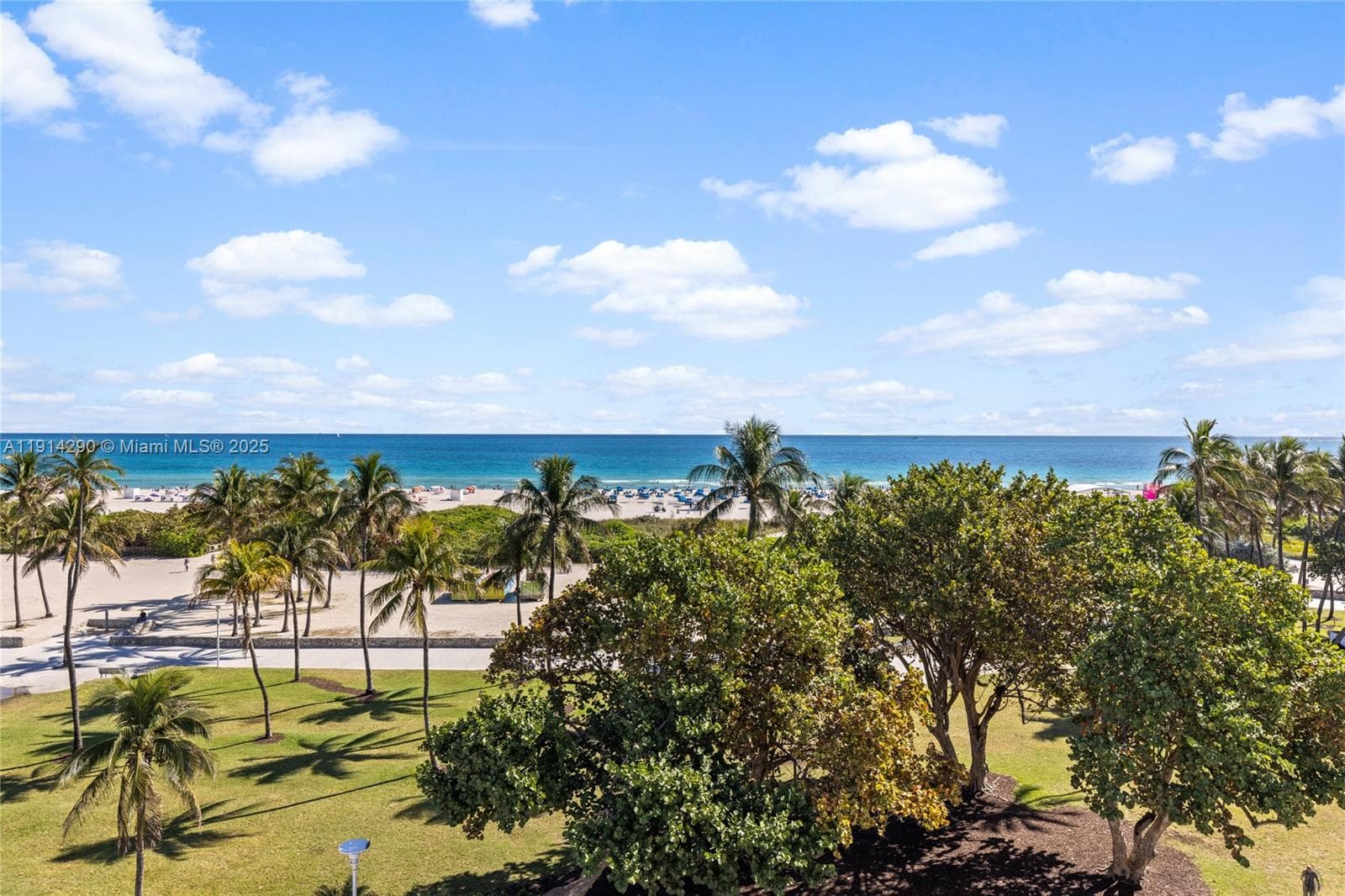 A11914290 — Miami Beach — 38