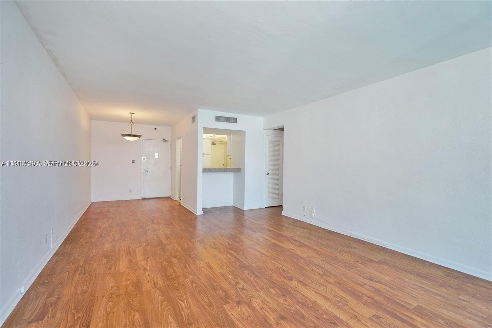 A11914310 — Miami Beach — 7
