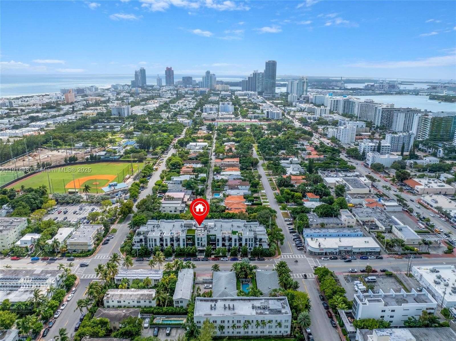 A11914487 — Miami Beach — 69